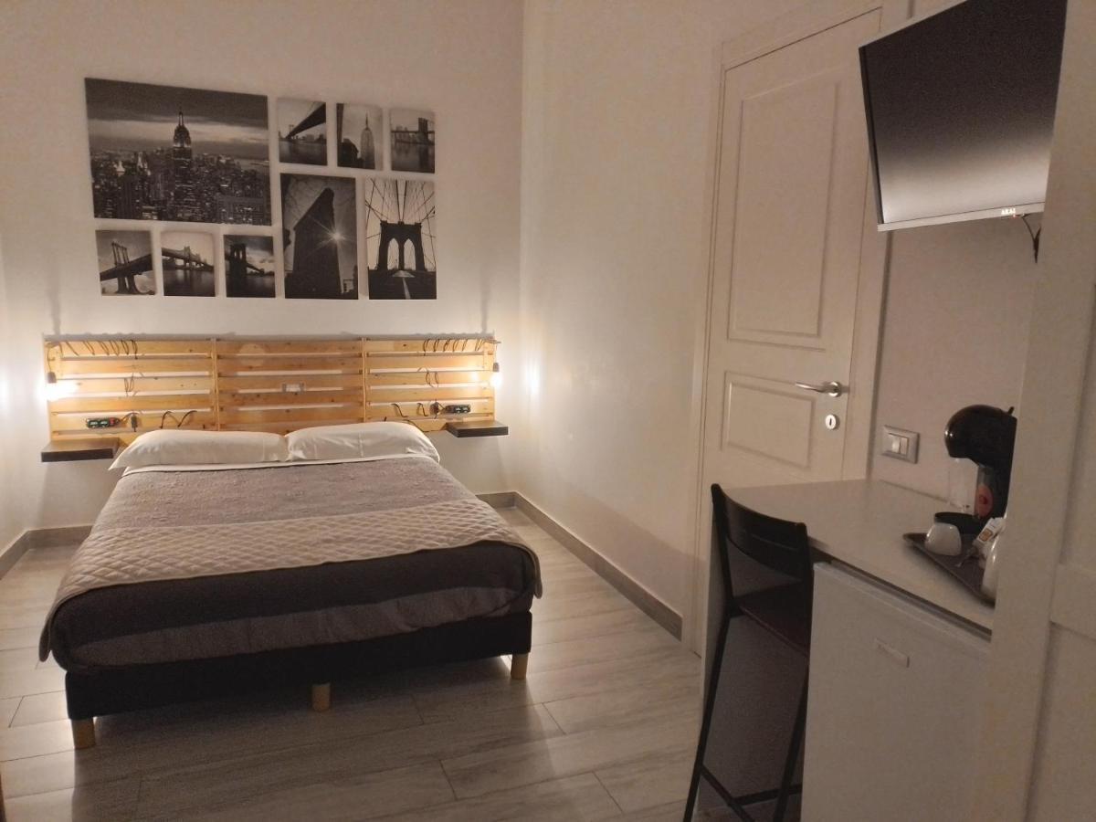 Hotel La Casa Del Rione Sanita' Neapol Zewnętrze zdjęcie